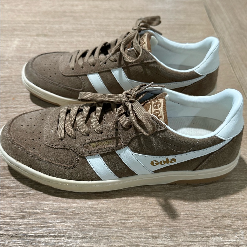 Gola Tan and White Suede Sneakers Women’s Size 8